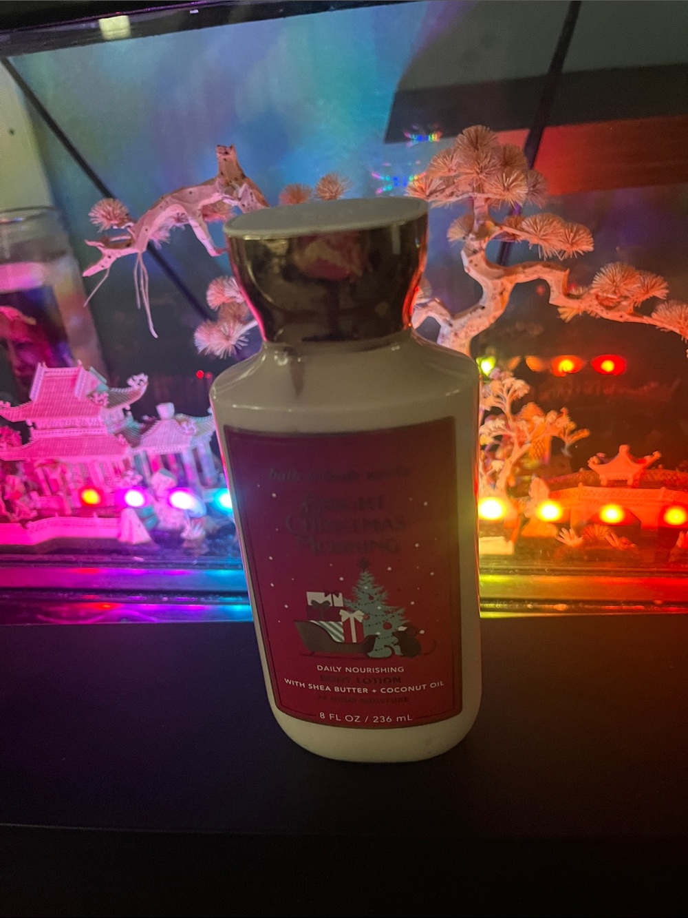 Bath & Body Works Holiday Body Lotion - Red & Gold